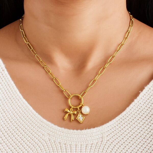 Bow Shell Knot Necklace - Image 2